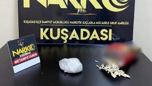 Çekirdek paketindeki metamfetamin ele geçti