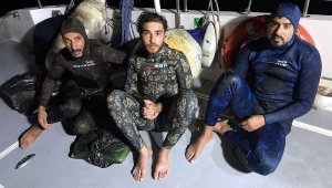 Dalgıç kıyafetli kaçak göçmenler 