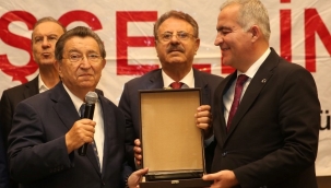 Dünya Ehlibeyt Vakfı, Zorlu'yu "örnek iş insanı" seçti