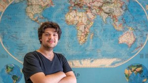 Dünyaca ünlü sanat okulunda eğitim alacak