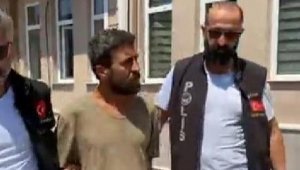 Eşini öldürüp, sosyal medyadan 'gururlu hissediyor' paylaşımı yapan şüpheli yakalandı