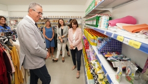 Gaziemir'in 'İyilik Kapısı' Sosyal Market! 774 aile yararlandı