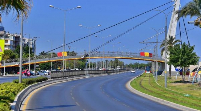 Göztepe Şehit Kerem Oğuz Erbay Köprüsü 10.5 milyona yenilendi
