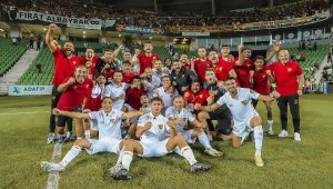 Göztepe'nin ilk maçta yüzü güldü