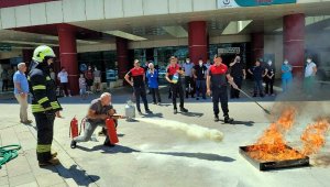 İtfaiye ekipleri Ortaca'da hastane personeline yangın eğitimi verdi