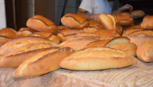 İzmir'de Halk Ekmek de zamlandı: 3 TL oldu