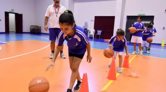 İzmir'de spor faaliyetleri kentin tamamına yayılacak