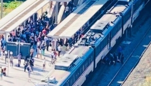 Kendini İZBAN raylarına attı