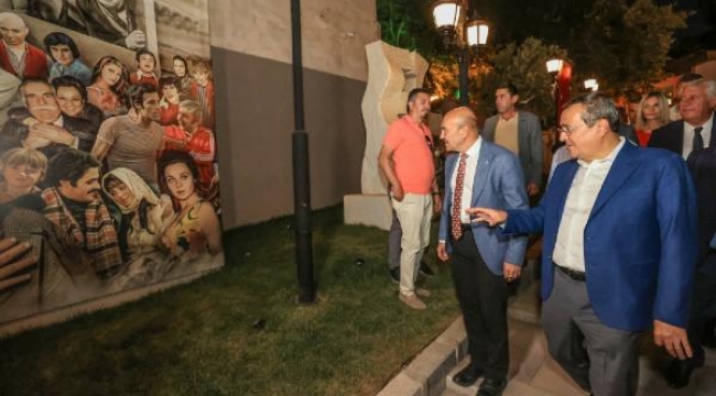 Konak Belediyesi Sanathane Gösteri Sanatları Merkezi hizmete açıldı