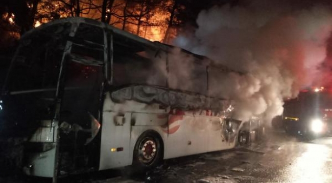Marmaris'te otobüsteki yangın, ormana sıçradı