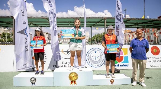 Muğlalı okçu Ecesu zirvede