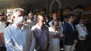 Mustafa Keser, yeğenini gözyaşlarıyla uğurladı