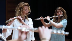 Müzikte İzmir'den uluslararası iş birliği