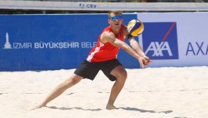 Plaj voleybolunda gençler Dikili'de buluşuyor