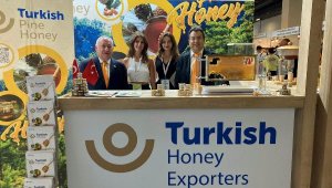 Türk bal sektörünü 138 ülkenin arıcılarına anlattılar