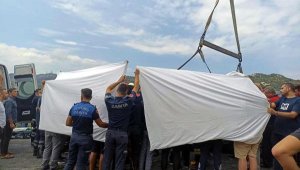 Yaralı İbrahim Tatlıses'e çarşaflı koruma