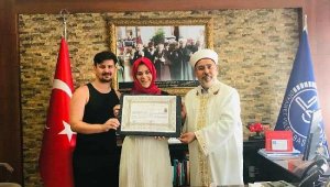 Yunanistan vatandaşı Emilia Çanakkale'de Müslüman oldu