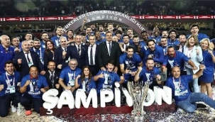  36. Erkekler Cumhurbaşkanlığı Kupası Anadolu Efes'in oldu.