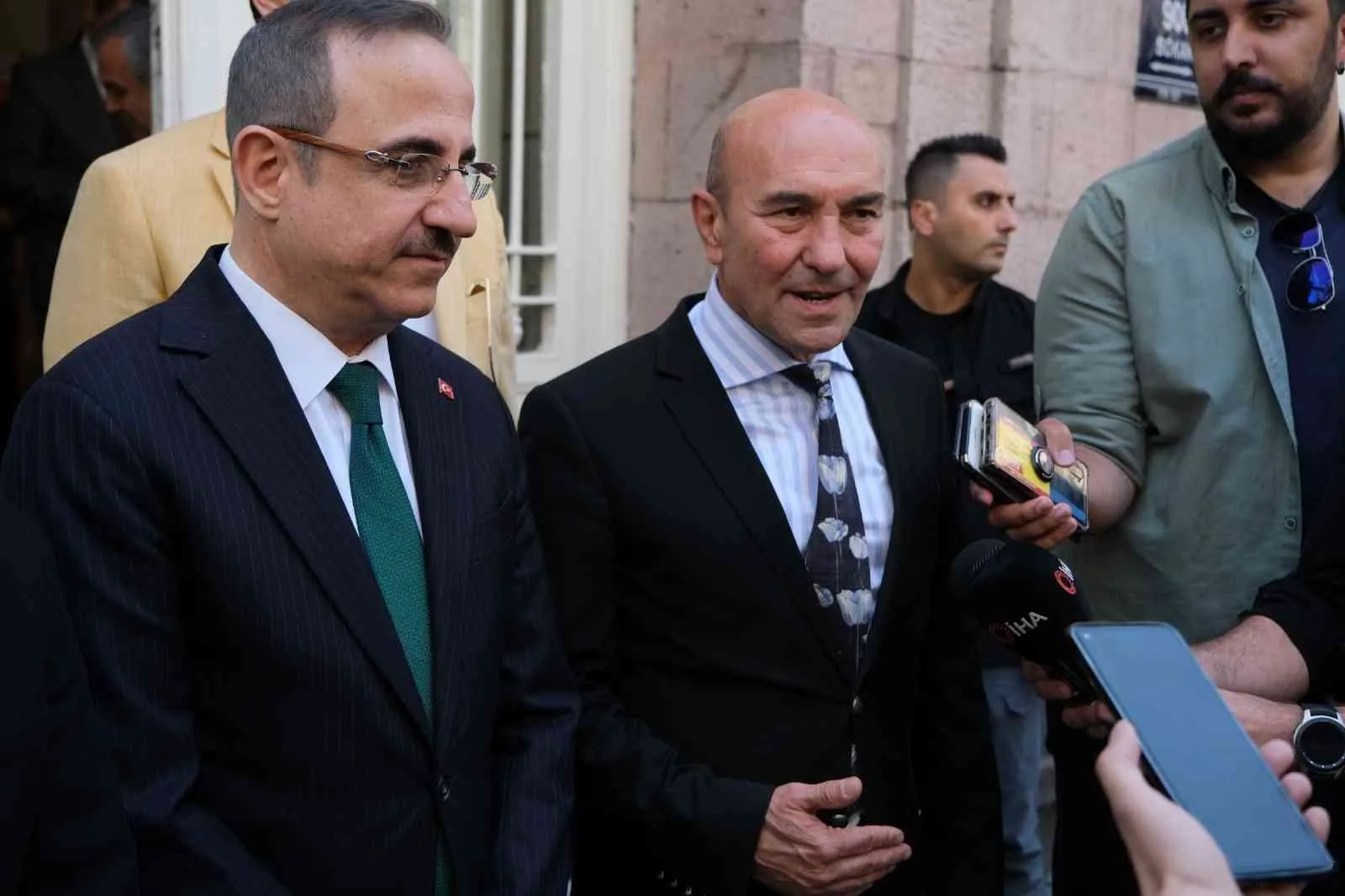 AK Parti İl Başkan'ından Soyer'e çarpıcı sözler