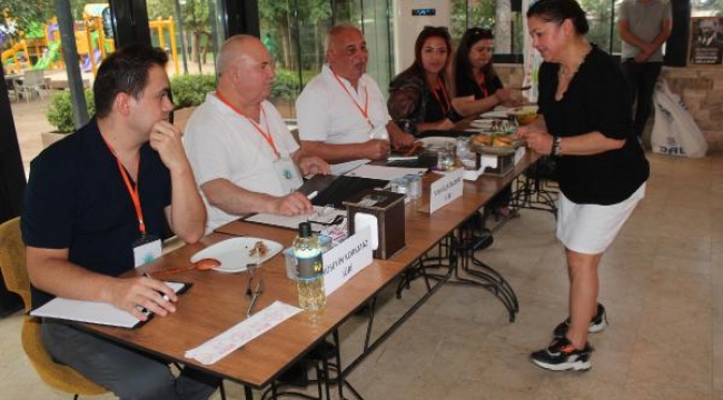 Alaşehir'de 'Üzümlü Lezzetler Yarışması' yapıldı