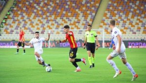 Altay'da 12 genç oyuncu şans buldu