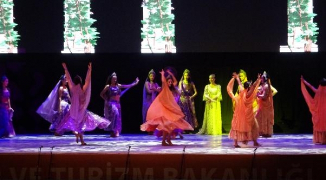 Anadolu Ateşi, Troya Kültür Yolu Festivali'nde gösteri sundu
