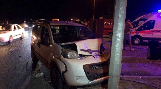 Aydın'da iki hafif ticari araç çarpıştı: 6 yaralı