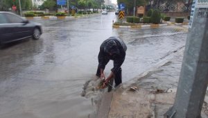 Balıkesir'de sağanak etkili oldu