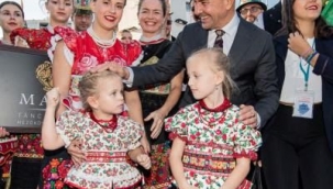 Başkan Soyer: Barışa beraberce sımsıkı sarılmalıyız