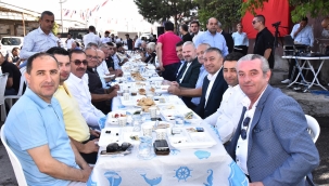 Başkanvekili Pehlivan'dan Menemen esnafına övgü yağdı
