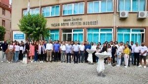 Bergama'da belediyenin kursuna katılan 122 öğrenci üniversiteli oldu