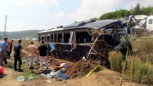Çanakkale'de tur otobüsü devrildi: 1 ölü, 54 yaralı