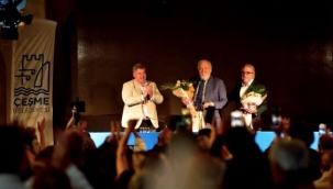 Çeşme'nin dört bir yanında festival coşkusu