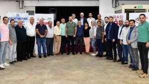 Çiğli Belediye Başkanı Gümrükçü mobilyacılarla bir araya geldi