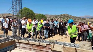 DEÜ'den Kiraz'a 1 milyon TL'lik kanatlı hayvan çiftliği