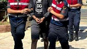 Didim'de 23 kaçak göçmen ve 3 organizatör yakalandı