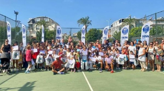 Didim'de tenis eğitimleri tamamlandı