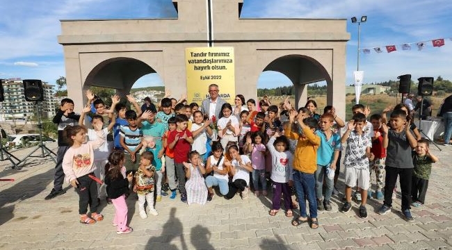 Gaziemir Belediyesi'nden mahalleliye "Tandır Fırını" hizmeti