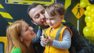 Hazal Kaya ikinci bebeğinin cinsiyetini açıkladı