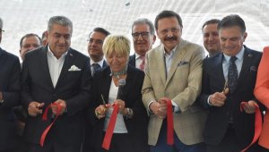 Hisarcıklıoğlu: Lisanslı depoculuk sayesinde ürünlerin fiyatları speküle edilemiyor