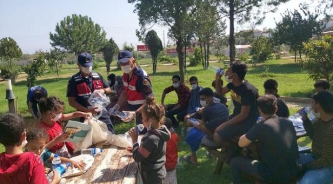 İzmir'de 794 kaçak göçmen yakalandı