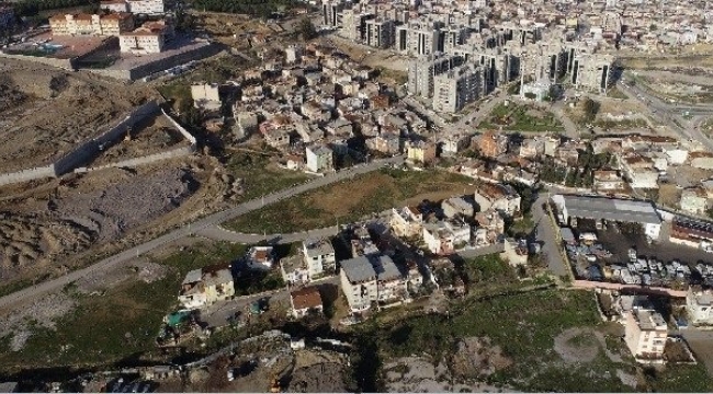 Karabağlar'ın 40 yıllık sorunu! Planlar askıda