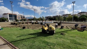 Kemalpaşa'da parklar yenileniyor