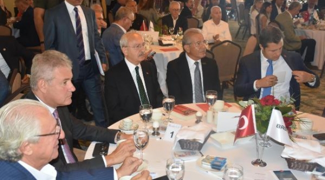 Kılıçdaroğlu, İzmir'de iş insanlarıyla buluştu