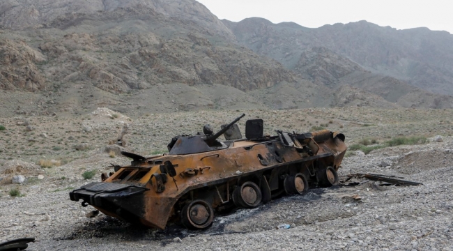 Kırgızistan - Tacikistan sınırında çatışma: 81 kişi yaşamını yitirdi