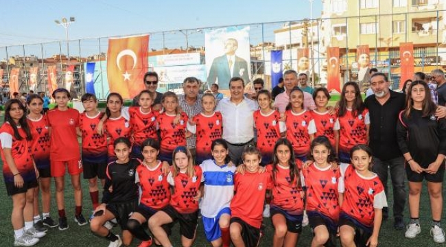 Konak Belediye Başkanı Batur'dan amatör spora büyük destek