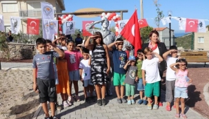 Kurtuluş coşkusu, "Demokrasi" ile taçlandı