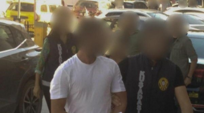 Kuşadası'nda fuhuş operasyonu: 1 tutuklama