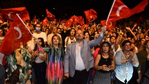 Menemen'in kurtuluş gününde sergi, konser, dinleti..