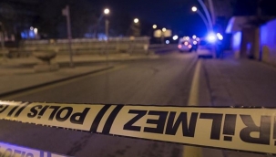 Mersin'de polisevine silahlı saldırı: 2 polis memuru yaralandı